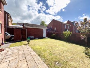 Photo 8- click for photo gallery